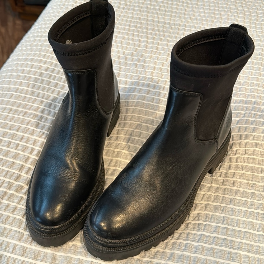 Harley Davidson women’s motorcycle boots pull on